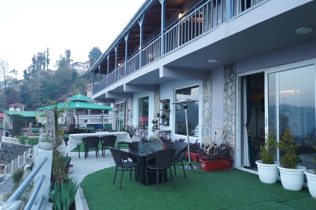 Luxury Villas in Mukteshwar